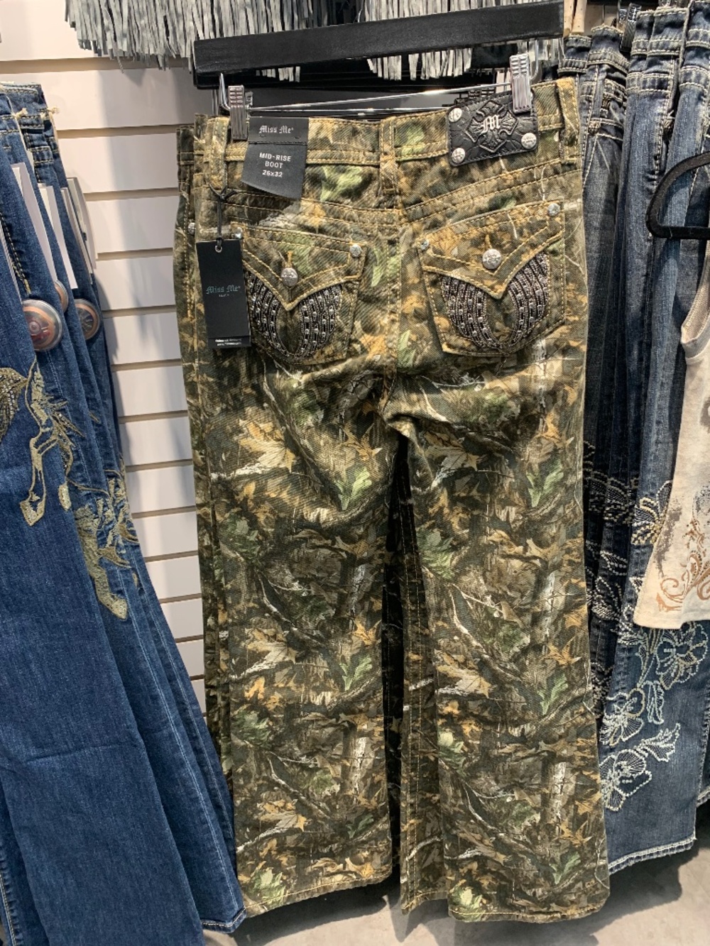 NWT Miss Me camo bootcut with embellished wing on pocket - Picture 1 of 2